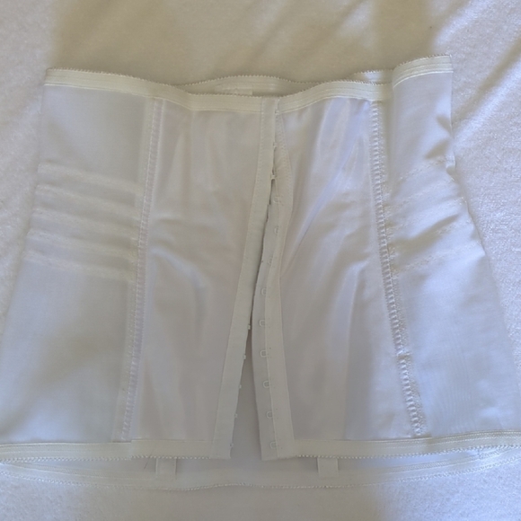 Rago Waist Cincher XL - Picture 1 of 2